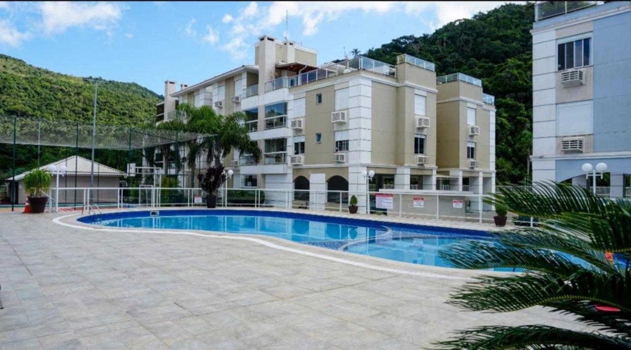 Villa Giardino - Condominio De Frente Para O Mar - Piscina, Quadra Esportiva, Churrasqueira - 5 Pessoas Florianópolis المظهر الخارجي الصورة